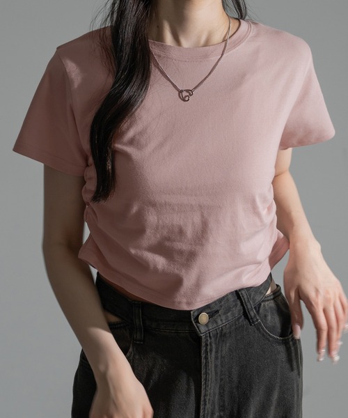 apres jour mignon(アプレジュールミニョン)の「サイドシャーリングクロップドTシャツ【ZOZOTOWN限定アイテム】(Tシャツ/カットソー・レディース・ブラック/ピンク系その他/オフホワイト/ナチュラル/レッド・フリー/X-LARGE)」の4枚目の写真