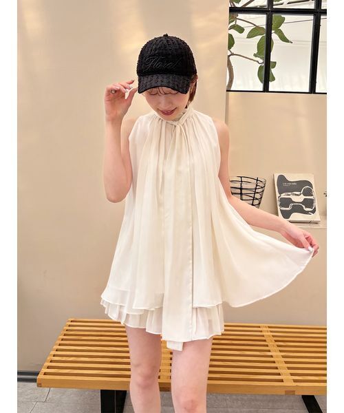 NEW ERA（ニューエラ）の「【SNIDEL|NEW ERA®】Floralキャップ（キャップ・レディース・ネイビー/アイボリー/ブラック/ライトベージュ/ライトブルー・F）」の11枚目の写真