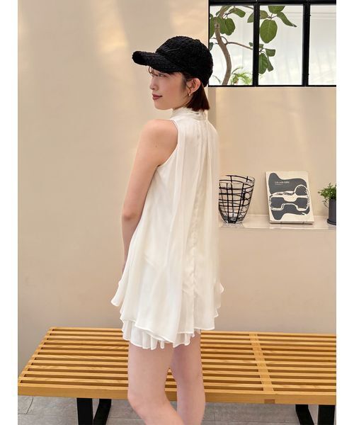 NEW ERA（ニューエラ）の「【SNIDEL|NEW ERA®】Floralキャップ（キャップ・レディース・ネイビー/アイボリー/ブラック/ライトベージュ/ライトブルー・F）」の12枚目の写真