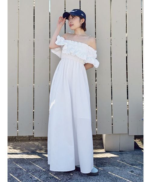 NEW ERA（ニューエラ）の「【SNIDEL|NEW ERA®】Floralキャップ（キャップ・レディース・ネイビー/アイボリー/ブラック/ライトベージュ/ライトブルー・F）」の13枚目の写真