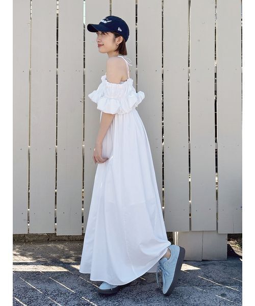 NEW ERA（ニューエラ）の「【SNIDEL|NEW ERA®】Floralキャップ（キャップ・レディース・ネイビー/アイボリー/ブラック/ライトベージュ/ライトブルー・F）」の14枚目の写真