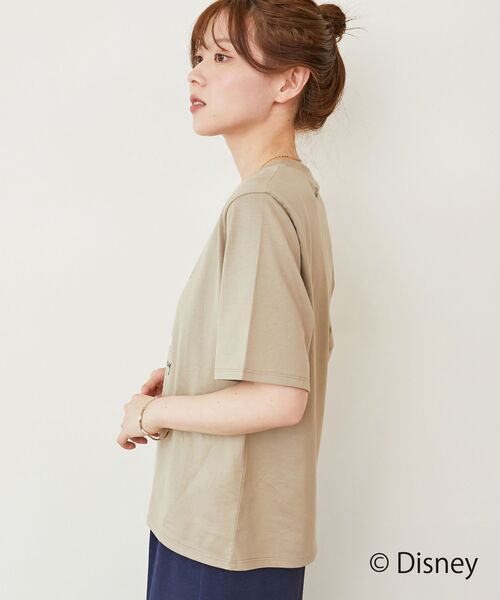 le.coeur blanc(ルクールブラン)の「【Disney】Hello/プリントTシャツ(Tシャツ/カットソー・レディース・ベージュ/チャコールグレー/オフホワイト・38)」の16枚目の写真