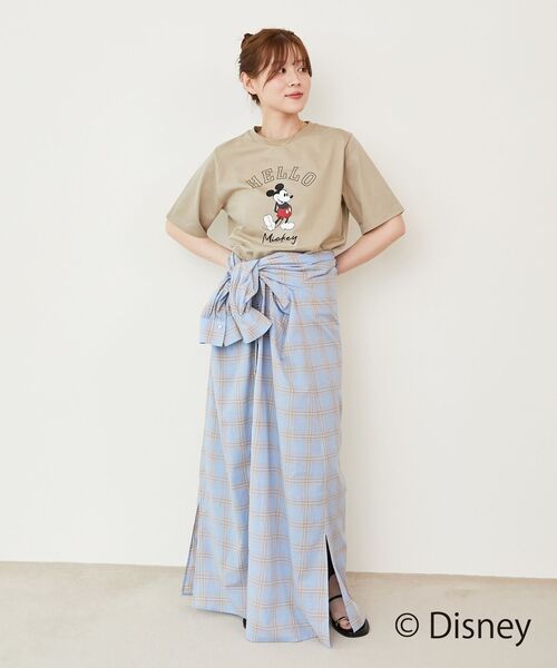 le.coeur blanc(ルクールブラン)の「【Disney】Hello/プリントTシャツ(Tシャツ/カットソー・レディース・ベージュ/チャコールグレー/オフホワイト・38)」の18枚目の写真