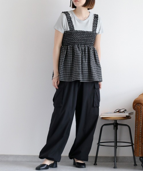 cepo（セポ）の「ラメ半袖Tee インナーカットソー（Tシャツ/カットソー・レディース・ベージュ/グレー/ブラック・M）」の15枚目の写真