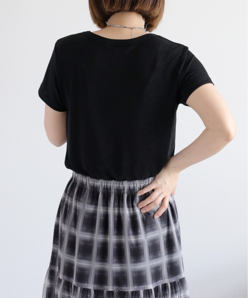 cepo（セポ）の「ラメ半袖Tee インナーカットソー（Tシャツ/カットソー・レディース・ベージュ/グレー/ブラック・M）」の12枚目の写真