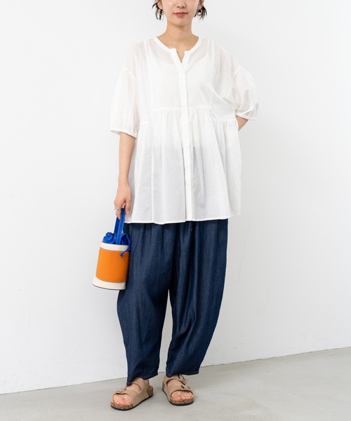 refinedworks（リファインドワークス）の「【refinedworks】ふんわり大人の スキッパーブラウス（シャツ/ブラウス・レディース・グリーン/ホワイト/チャコールグレー・FREE）」の17枚目の写真