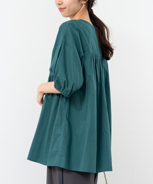 refinedworks（リファインドワークス）の「【refinedworks】ふんわり大人の スキッパーブラウス（シャツ/ブラウス・レディース・グリーン/ホワイト/チャコールグレー・FREE）」の9枚目の写真