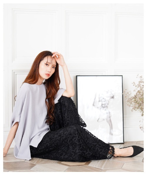 Sawa a la mode(サワアラモード)の「ドルマンスリーブカットソー(Tシャツ/カットソー・レディース・ホワイト/グレー/ブラック・FREE)」の17枚目の写真