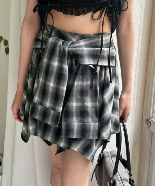 OLIVE des OLIVE(オリーブデオリーブ)の「腰巻きミニスカート(スカート・レディース・ブラック系その他/ワンウォッシュ・FREE)」の4枚目の写真