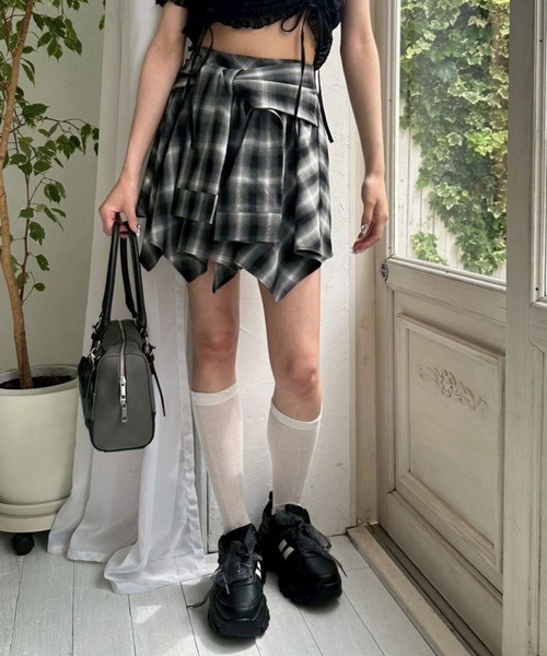 OLIVE des OLIVE(オリーブデオリーブ)の「腰巻きミニスカート(スカート・レディース・ブラック系その他/ワンウォッシュ・FREE)」の5枚目の写真