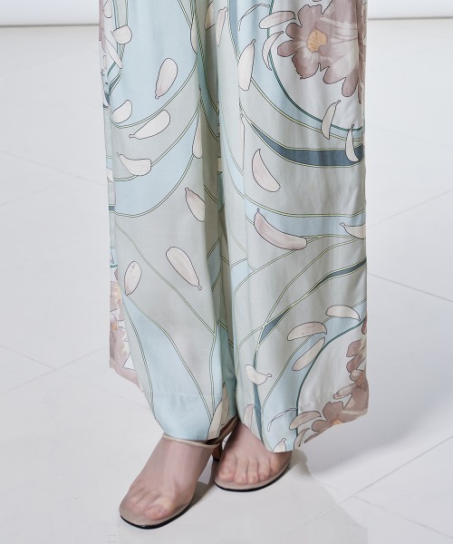 Sov.（ソブ）の「レーヨンフラワープリントパンツ（その他パンツ・レディース・ミント・36/38）」の9枚目の写真