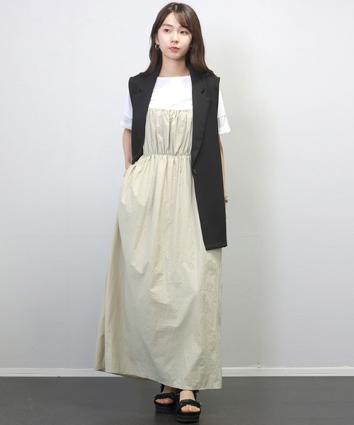 Aletta vita(アレッタビータ)の「バックリボンキャミワンピース(ワンピース・レディース・ダークブルー/ベージュ・M)」の17枚目の写真