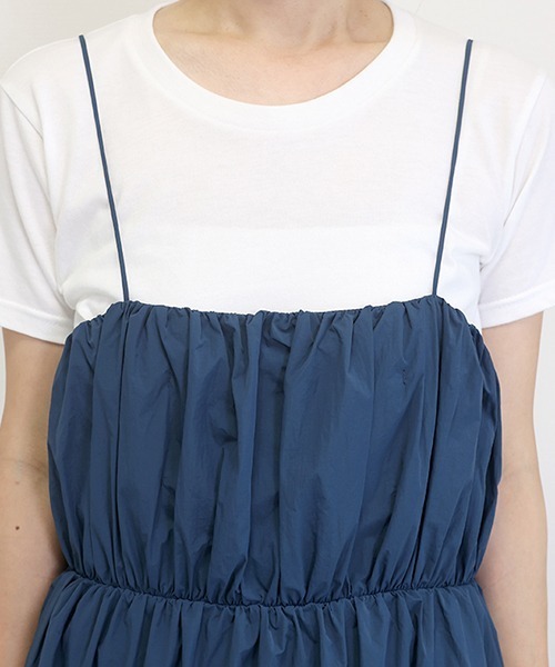 Aletta vita(アレッタビータ)の「バックリボンキャミワンピース(ワンピース・レディース・ダークブルー/ベージュ・M)」の18枚目の写真