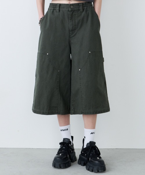 AIVER（アイバー）の「AIVER　ワイドクォーターダブルニーパンツ（その他パンツ・メンズ・ダークグレー/カーキ/ブラック・LARGE/MEDIUM/SMALL）」の3枚目の写真