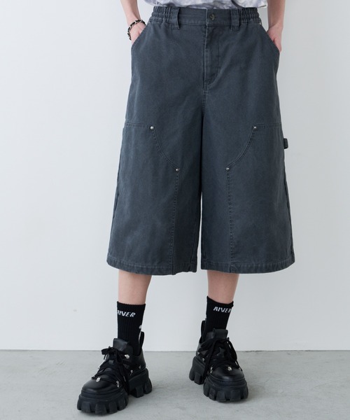 AIVER（アイバー）の「AIVER　ワイドクォーターダブルニーパンツ（その他パンツ・メンズ・ダークグレー/カーキ/ブラック・LARGE/MEDIUM/SMALL）」の2枚目の写真