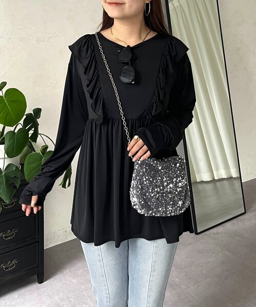 prose verse（プロズヴェール）の「【UVカット】サムホール付きフリルペプラムラッシュガード（ラッシュガード・レディース・ブラック/アイボリー・LARGE/MEDIUM）」の2枚目の写真