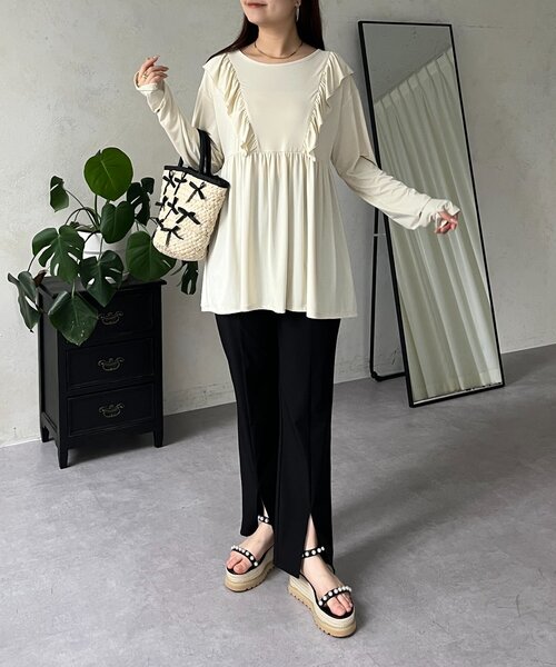 prose verse（プロズヴェール）の「【UVカット】サムホール付きフリルペプラムラッシュガード（ラッシュガード・レディース・ブラック/アイボリー・LARGE/MEDIUM）」の17枚目の写真