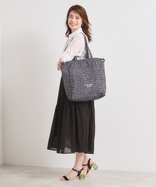 ITS'DEMO（イッツデモ）の「【A4対応】アニマルプリントトート（トートバッグ・レディース・ブラック系3/ブラック系/ダークブラウン系3/グレー系・00）」の7枚目の写真