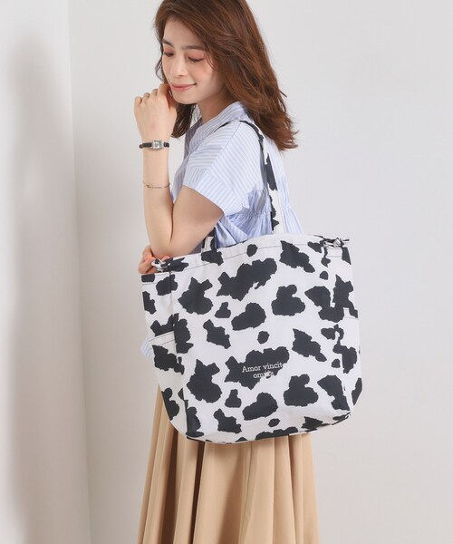 ITS'DEMO（イッツデモ）の「【A4対応】アニマルプリントトート（トートバッグ・レディース・ブラック系3/ブラック系/ダークブラウン系3/グレー系・00）」の10枚目の写真