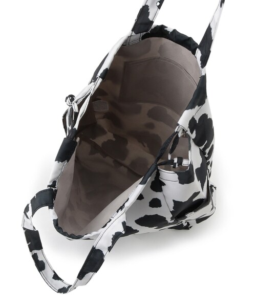 ITS'DEMO（イッツデモ）の「【A4対応】アニマルプリントトート（トートバッグ・レディース・ブラック系3/ブラック系/ダークブラウン系3/グレー系・00）」の22枚目の写真