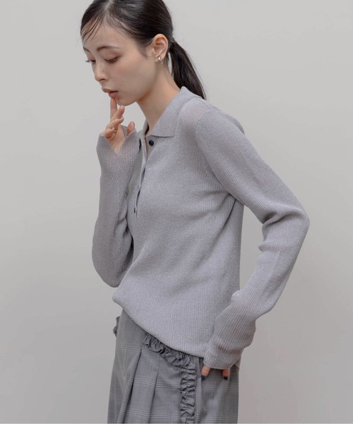 Eimee Law(エイミーロウ)の「ラメリブポロニット(ポロシャツ・レディース・グレー/ダークグレー/スモークピンク/ブラック・FREE)」の11枚目の写真