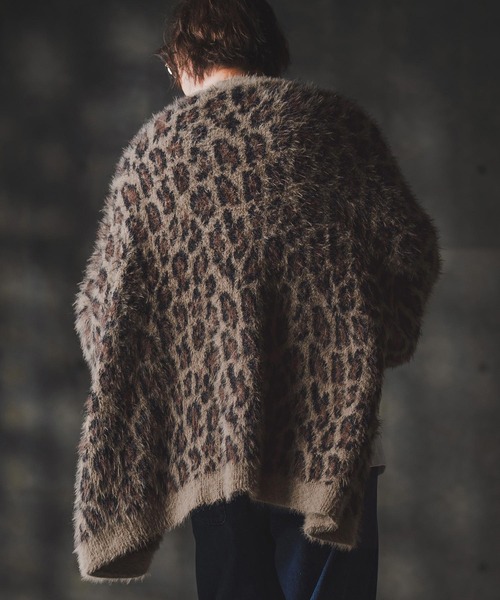 GLIMCLAP（グリムクラップ）の「mcg3664-Minimai detail cardigan -Leopard feather yarn sweater- ニットカーディガン（カーディガン/ボレロ・メンズ・レオパード・S/M/L）」の5枚目の写真
