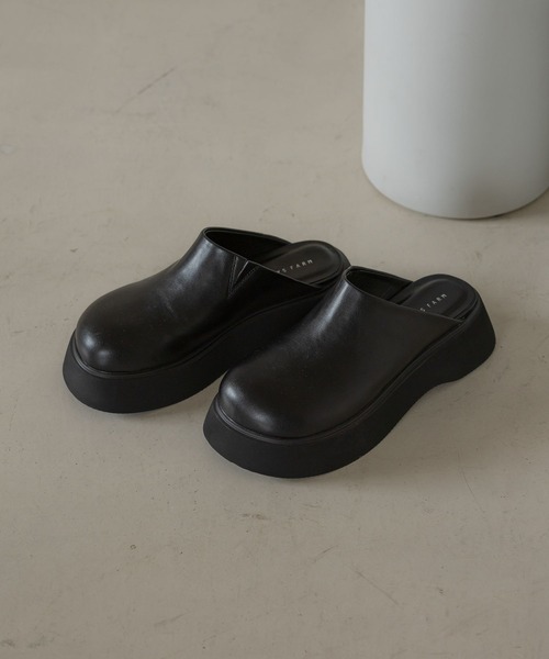 LOWRYS FARM(ローリーズファーム)の「クロッグ 578711(サンダル・レディース・ブラック/ブラウン/レオパード・MEDIUM/LARGE)」の2枚目の写真