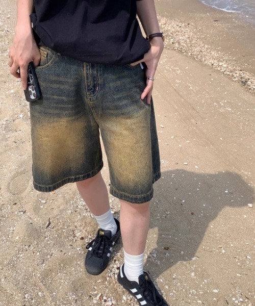 Silly(シリー)の「バミューダデニムパンツ(デニムパンツ・レディース・ネイビー/ブルー/ライトブルー・SMALL/MEDIUM/LARGE)」の4枚目の写真
