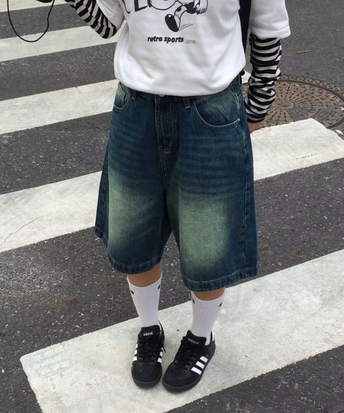 Silly(シリー)の「バミューダデニムパンツ(デニムパンツ・レディース・ネイビー/ブルー/ライトブルー・SMALL/MEDIUM/LARGE)」の9枚目の写真