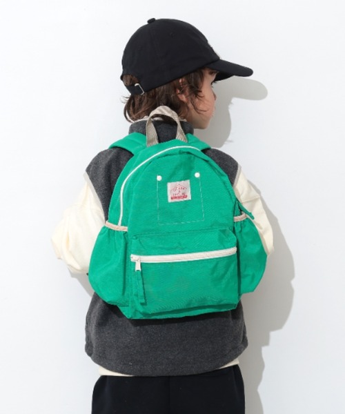 Ocean&Ground(オーシャン&グラウンド)の「DAYPACK GOODAY(バックパック/リュック・キッズ・エメラルド/ブラック/ターコイズブルー/ブルー/レッド/ピンク/グリーン/ダークネイビー/マスタード/ミント/ラベンダー/ライトパープル/ベージュ・X-SMALL/MEDIUM/SMALL)」の4枚目の写真