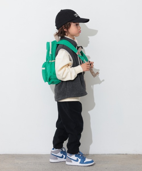 Ocean&Ground(オーシャン&グラウンド)の「DAYPACK GOODAY(バックパック/リュック・キッズ・エメラルド/ブラック/ターコイズブルー/ブルー/レッド/ピンク/グリーン/ダークネイビー/マスタード/ミント/ラベンダー/ライトパープル/ベージュ・X-SMALL/MEDIUM/SMALL)」の15枚目の写真