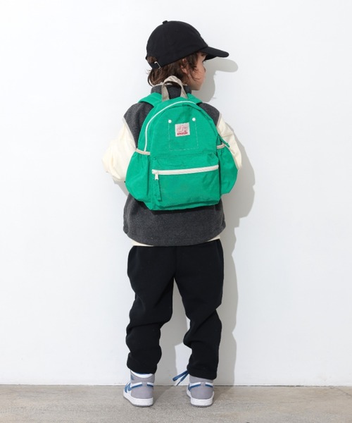 Ocean&Ground(オーシャン&グラウンド)の「DAYPACK GOODAY(バックパック/リュック・キッズ・エメラルド/ブラック/ターコイズブルー/ブルー/レッド/ピンク/グリーン/ダークネイビー/マスタード/ミント/ラベンダー/ライトパープル/ベージュ・X-SMALL/MEDIUM/SMALL)」の16枚目の写真