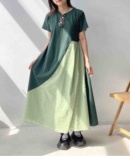 AS KNOW AS plus(アズノゥアズプラス)の「●接触冷感 切替えデザインロングワンピース(ワンピース・レディース・ブラック/ダークグリーン/ネイビー/オレンジ/ブラック系/ネイビー系/ダークグリーン系・FREE)」の4枚目の写真