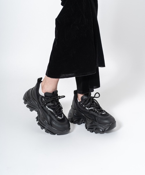 STEVE MADDEN（スティーブマデン）の「【STEVE MADDEN/スティーブマデン】厚底ボリュームソールスニーカー RECOUPE（スニーカー・レディース・ホワイト/ブラック・7/7.5/8/8.5/6.5）」の13枚目の写真