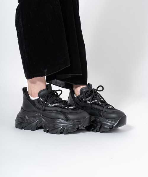 STEVE MADDEN（スティーブマデン）の「【STEVE MADDEN/スティーブマデン】厚底ボリュームソールスニーカー RECOUPE（スニーカー・レディース・ホワイト/ブラック・7/7.5/8/8.5/6.5）」の14枚目の写真