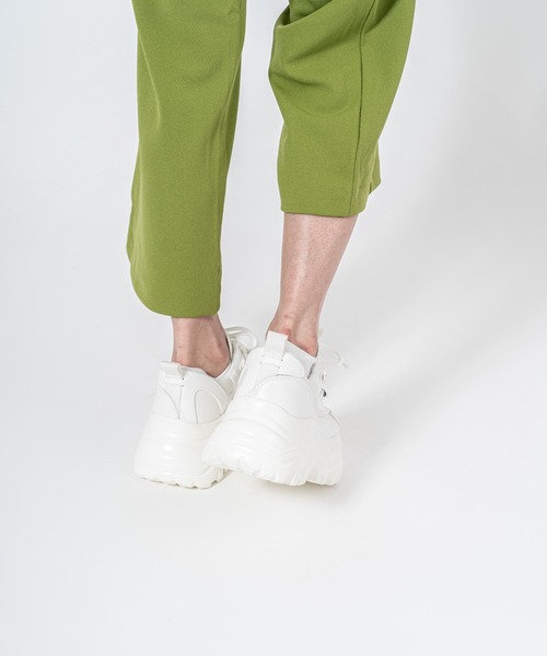STEVE MADDEN（スティーブマデン）の「【STEVE MADDEN/スティーブマデン】厚底ボリュームソールスニーカー RECOUPE（スニーカー・レディース・ホワイト/ブラック・7/7.5/8/8.5/6.5）」の9枚目の写真