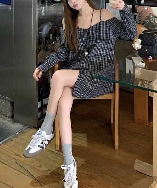 gossip!ロサンゼルス(ゴシップロサンゼルス)の「フリルビッグシルエット チェックオフショルダーキャミソールシャツ(シャツ/ブラウス・レディース・チェック・M)」の7枚目の写真