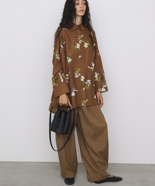 Libra Cue（リブラ キュー）の「パネルデザインコンパクトショルダー（ショルダーバッグ・レディース・ブラック/ベージュ・FREE）」の7枚目の写真