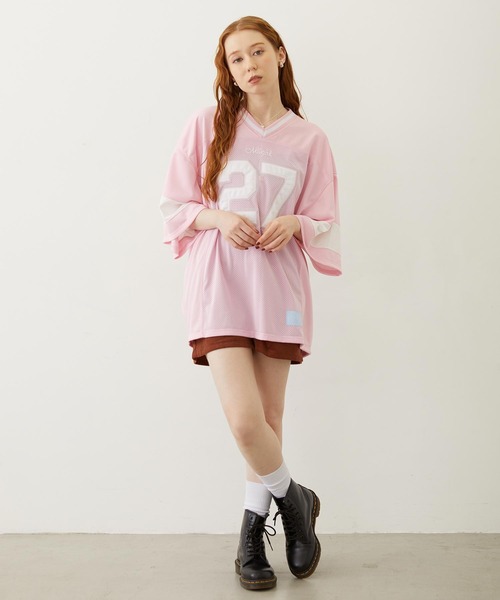 MILKFED.(ミルクフェド)の「HEAVEN27 FOOTBALL SHIRT(Tシャツ/カットソー・レディース・ライトブルー/ブラック/ライトピンク・ONE SIZE)」の6枚目の写真