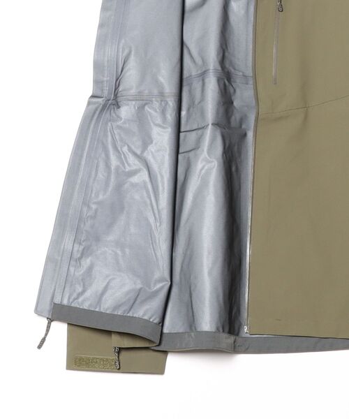 OUTDOOR RESEARCH(アウトドアリサーチ)の「OUTDOOR RESEARCH/アウトドアリサーチ Foray 3L Jacket/フォーレイ 3レイヤー ジャケット(ナイロンジャケット・メンズ・グリーン・LARGE/MEDIUM)」の8枚目の写真