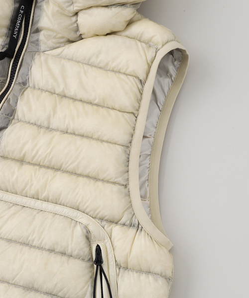 C.P. Company D.D. Shell ダウンベスト ベージュ C.P. Company / シーピーカンパニー VEST IN DD-SHELL（ダウンベスト