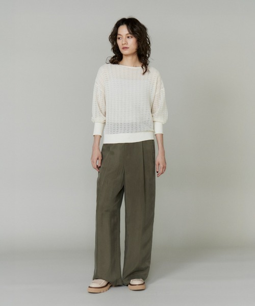 INED（イネド）の「キュプラフィブリル ストレートパンツ【セットアップ対応】（その他パンツ・レディース・カーキ/スミクロ/グレイッシュベージュ・11号/9号/7号）」の15枚目の写真