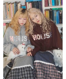 WC(ダブル シー)の《秋冬新作★》パッチワークロゴパーカー(パーカー)
