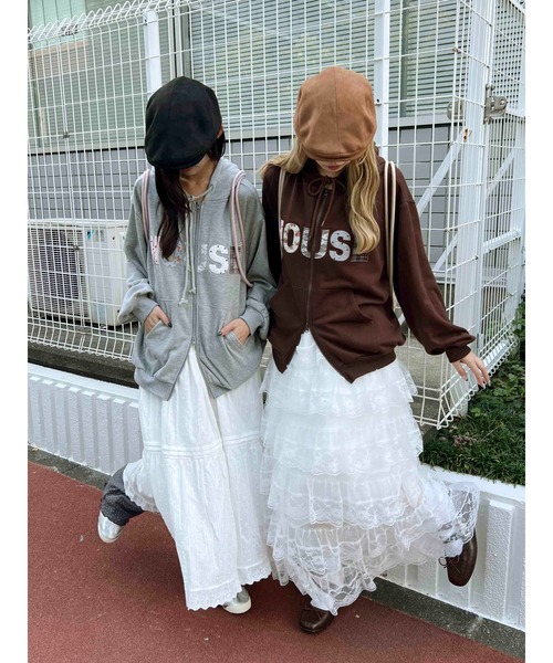 WC（ダブル シー）の「《大HIT中★新色追加》パッチワークロゴパーカー（パーカー・レディース・グレー/ブラウン/サックスブルー/ピンク・FREE）」の6枚目の写真