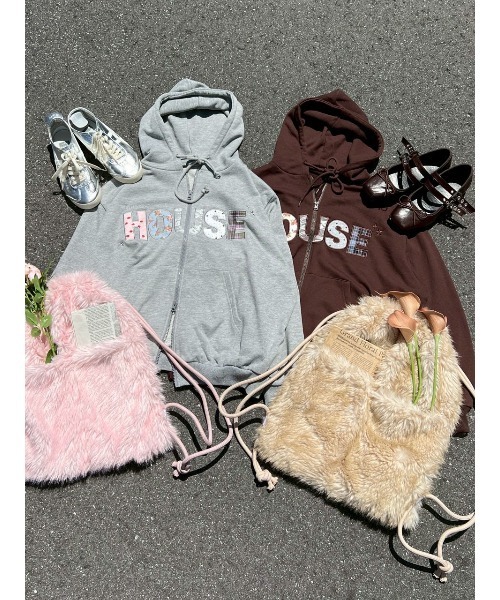 WC（ダブル シー）の「《大HIT中★新色追加》パッチワークロゴパーカー（パーカー・レディース・グレー/ブラウン/サックスブルー/ピンク・FREE）」の17枚目の写真