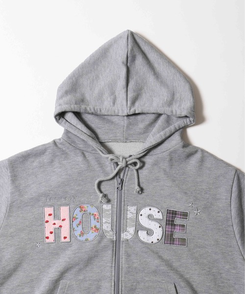 WC（ダブル シー）の「《大HIT中★新色追加》パッチワークロゴパーカー（パーカー・レディース・グレー/ブラウン/サックスブルー/ピンク・FREE）」の21枚目の写真