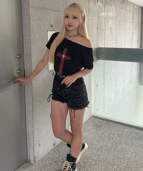 KsG（ケーエスジー）の「hem waist denim short pants（デニムパンツ・レディース・ブラック・LARGE/SMALL/MEDIUM）」の7枚目の写真