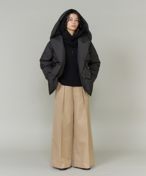 INED(イネド)の「ショールカラーフードダウンコート「ショート丈」(ダウンジャケット/コート・レディース・ブラック/アイボリー/ベージュ・11号/9号/7号)」の9枚目の写真