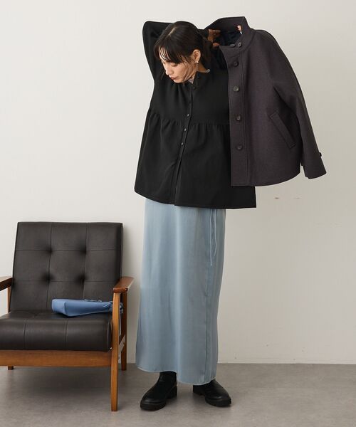 CRAFT STANDARD BOUTIQUE(クラフトスタンダードブティック)の「ダルサテンIラインスカート(スカート・レディース・ブルーグリーン/アイボリー/ブラウン・FREE)」の14枚目の写真
