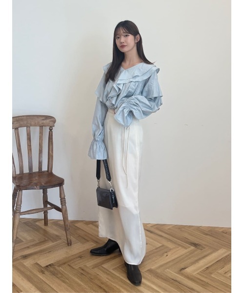 CRAFT STANDARD BOUTIQUE(クラフトスタンダードブティック)の「ダルサテンIラインスカート(スカート・レディース・ブルーグリーン/アイボリー/ブラウン・FREE)」の8枚目の写真